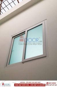 cửa lùa nhựa lõi thép