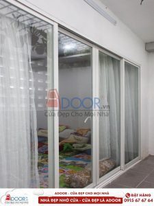 cửa nhôm màu trắng