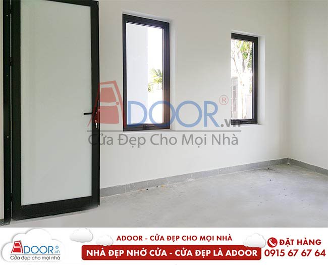 cửa cho nhà cấp 4