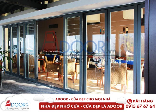 cửa cho nhà hàng