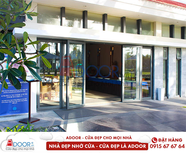 cửa cho nhà hàng