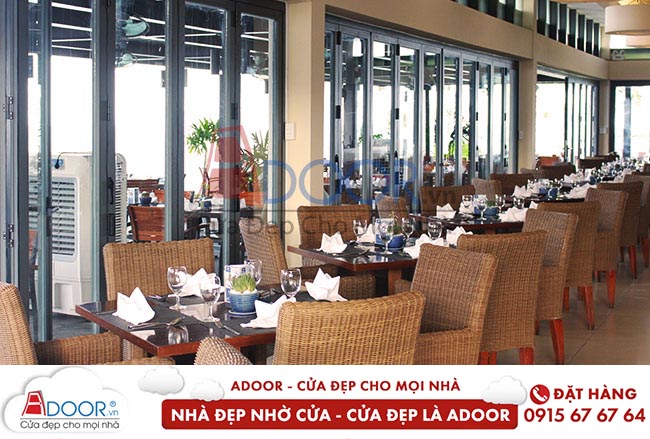 cửa cho nhà hàng