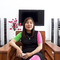 Chị Hoa