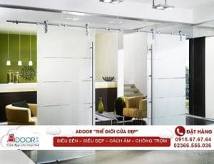 Cửa kính cường lực tại các phòng khách trong gia đình