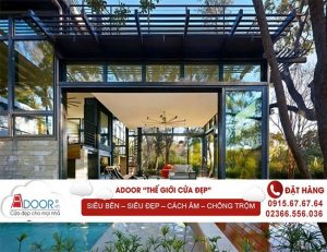 Vách cửa kính cường lực tại các khu biệt thự sang trọng